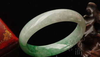 善潤(rùn)翡翠珠寶 天然翡翠手鐲、戒指、項(xiàng)飾、耳飾鑲金鉆全解析